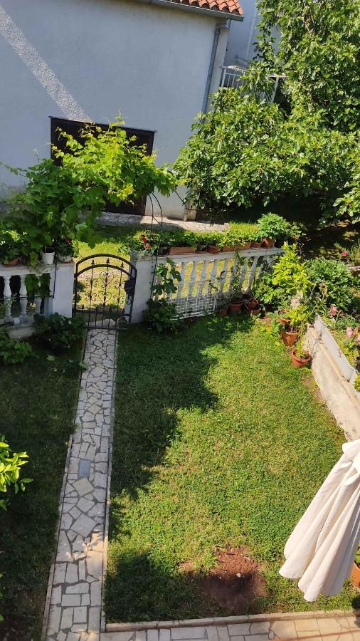Apartments In Porec/Istrien 33353 Exterior foto