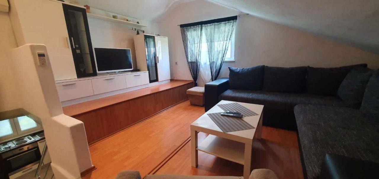 Apartments In Porec/Istrien 33353 Exterior foto